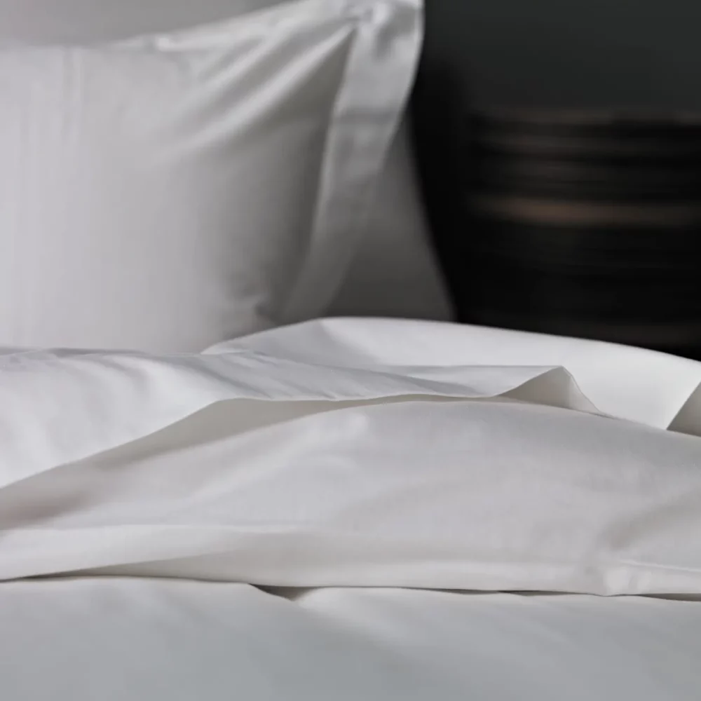 Liddell Classic Sateen Plain Flat Sheet Close Up