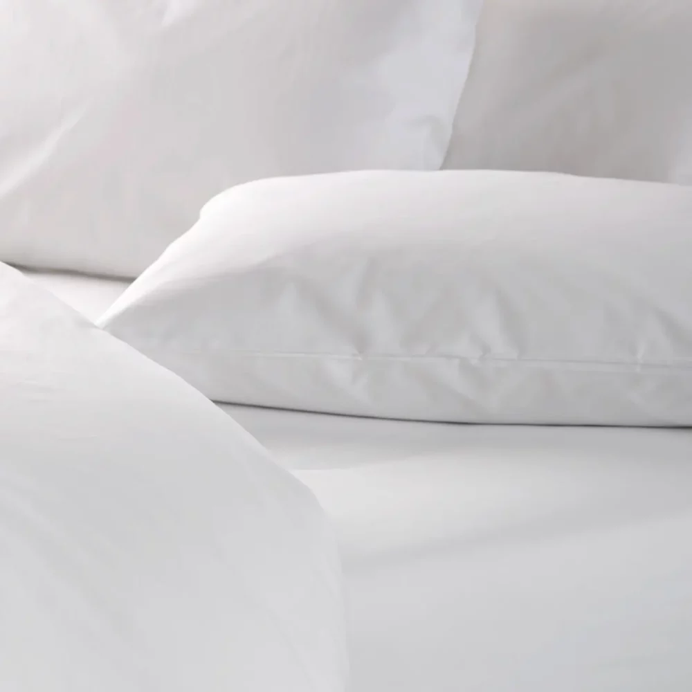 Vision Essentials Polycotton Plain Classic Pillowcase White Detail