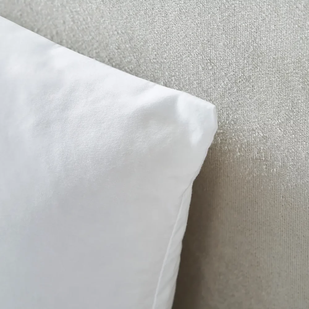 Liddell Ultimate Cashmere Pillow Close Up