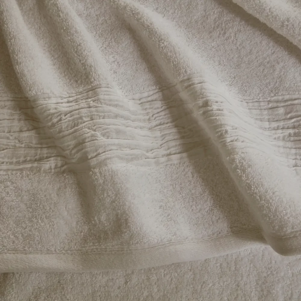 Lazy Linen 600GSM Turkish Cotton Linen Towel Detail