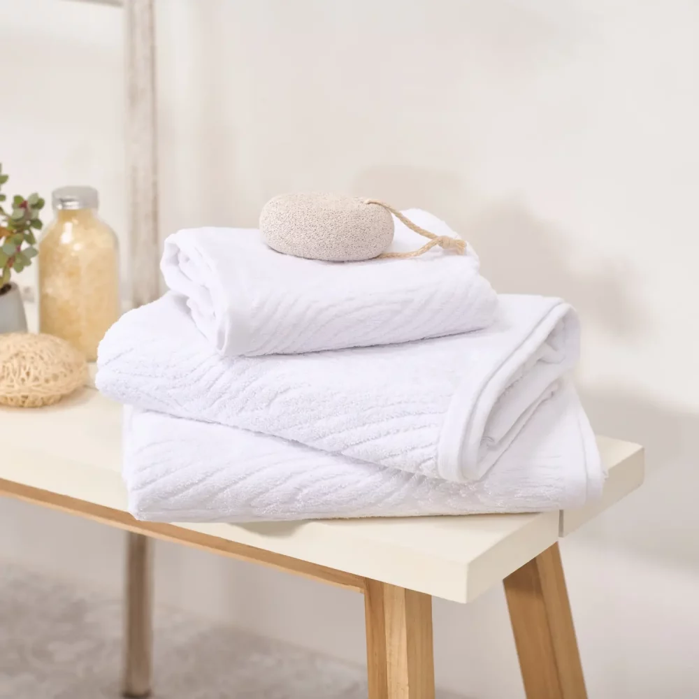 ecopure 100% Cotton Jacquard White Towels