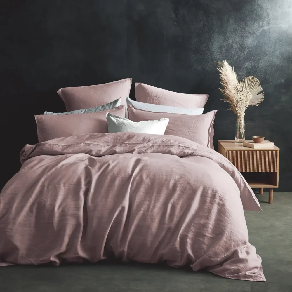 Lazy Linen mellow pink colour duvet cover, made from 100% washed linen.