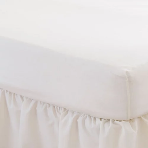 Close up of an ivory Martex Percale Fitted Sheet