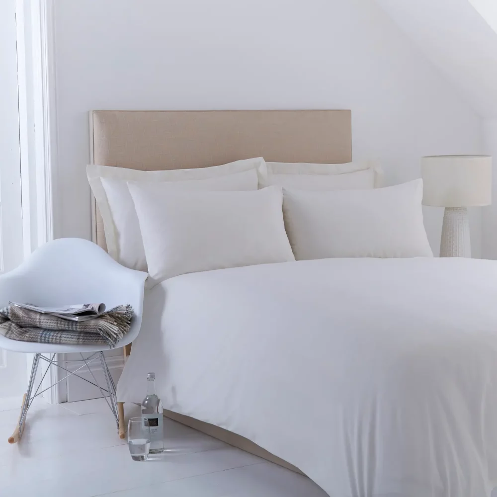 Complete ivory Martex Percale Duvet Cover & Pillowcase Set