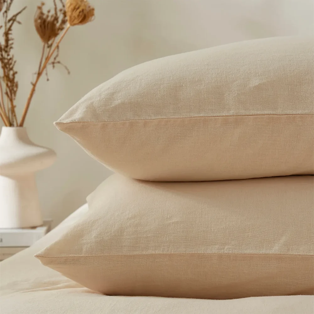 V_S100_LU_TOL_PH_CR_Touch_of_Linen_-_CREAMY_ALMOND_-_Pillowcase_Pair_06