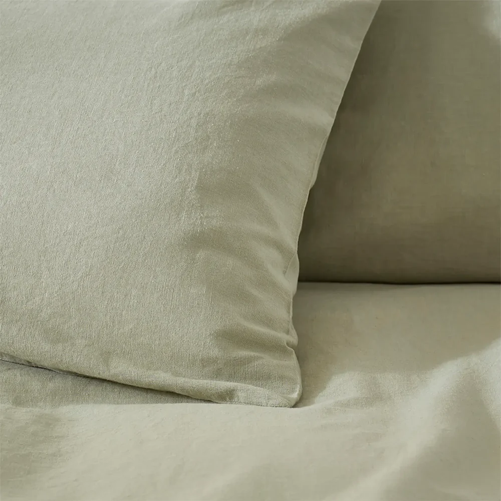 V_S100_LU_TOL_PH_GR_Touch_of_Linen_-_PISTACHIO_GREEN_-_Pillowcase_Pair_04